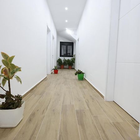Guesthouse Aurel Berat Esterno foto