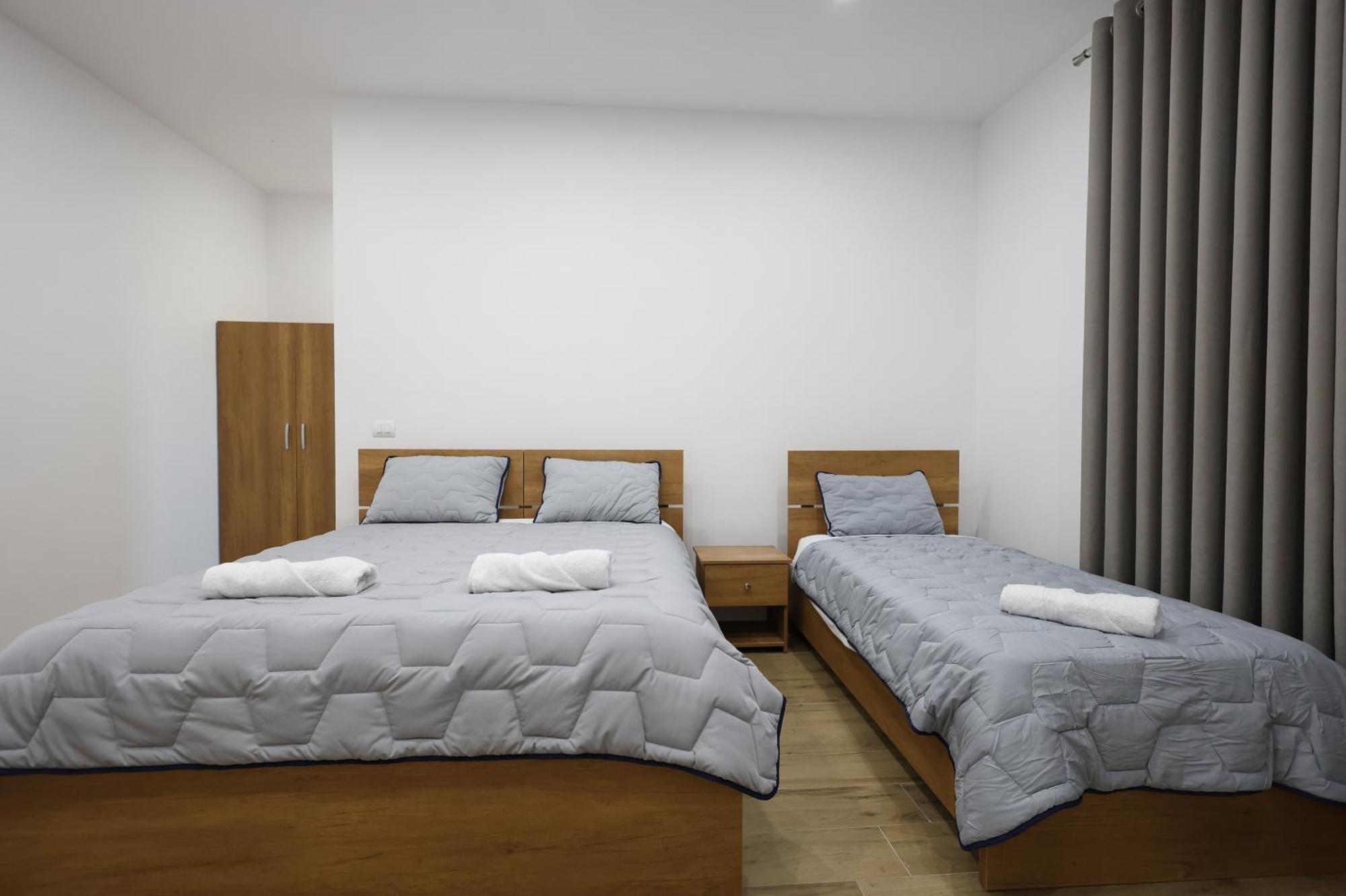 Guesthouse Aurel Berat Esterno foto
