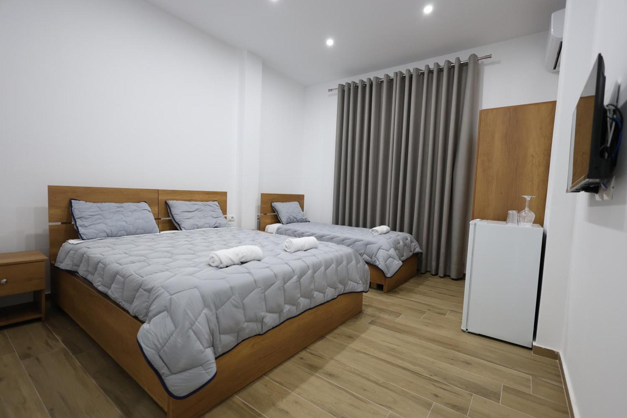 Guesthouse Aurel Berat Esterno foto
