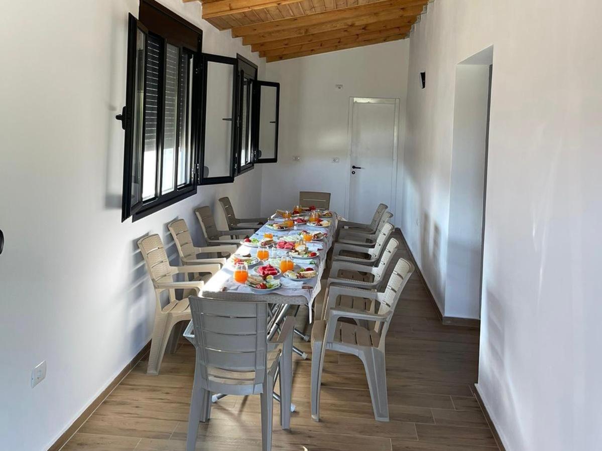 Guesthouse Aurel Berat Esterno foto